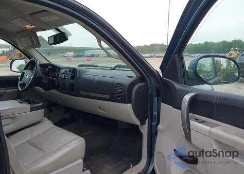 2011 Chevrolet Silverado 1500 Lt z USA, uszkodzony, nr VIN 3GCPKSE24BG163490